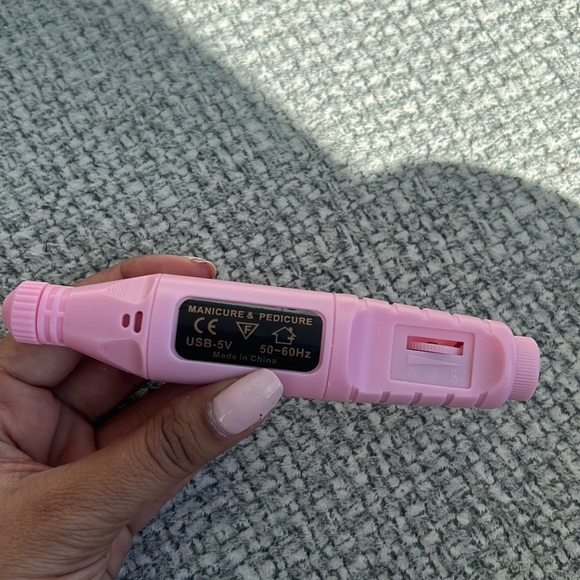 Electric nail filer - Picture 1 of 2